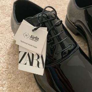 NWT! ZARA Black Patent Finish Dress Shoes - US 8